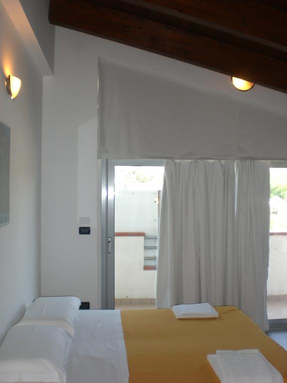B&B D'Annunzio San Giovanni Teatino Szoba fotó